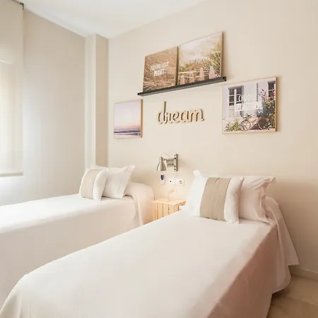 Colon Relax & Quiet Business & Family *